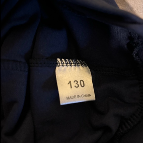 New 3 pairs of knee length leggings with skirt/tutu - Picture 3 of 6